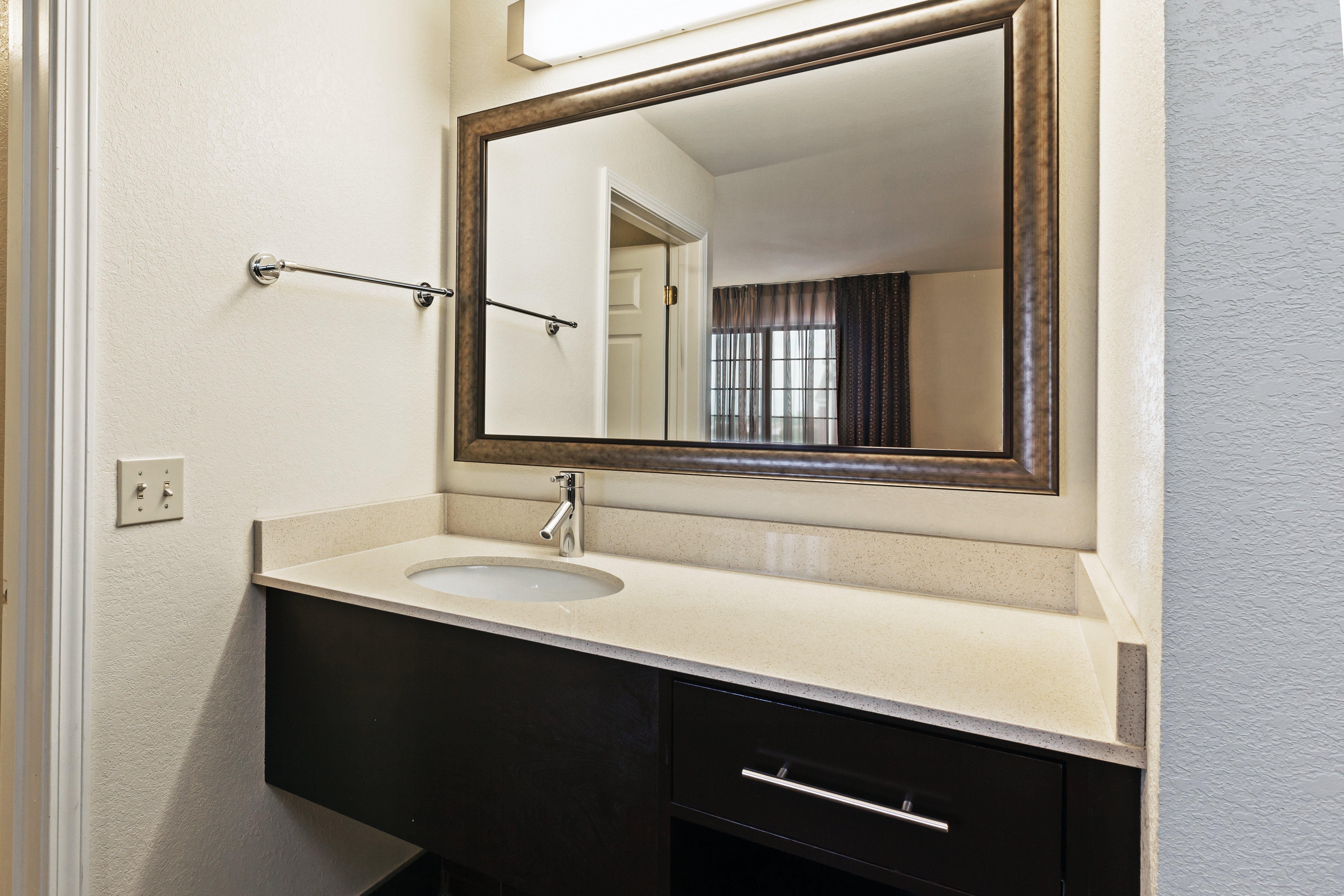 Staybridge Suites Tulsa-Woodland Hills By Ihg Exterior photo