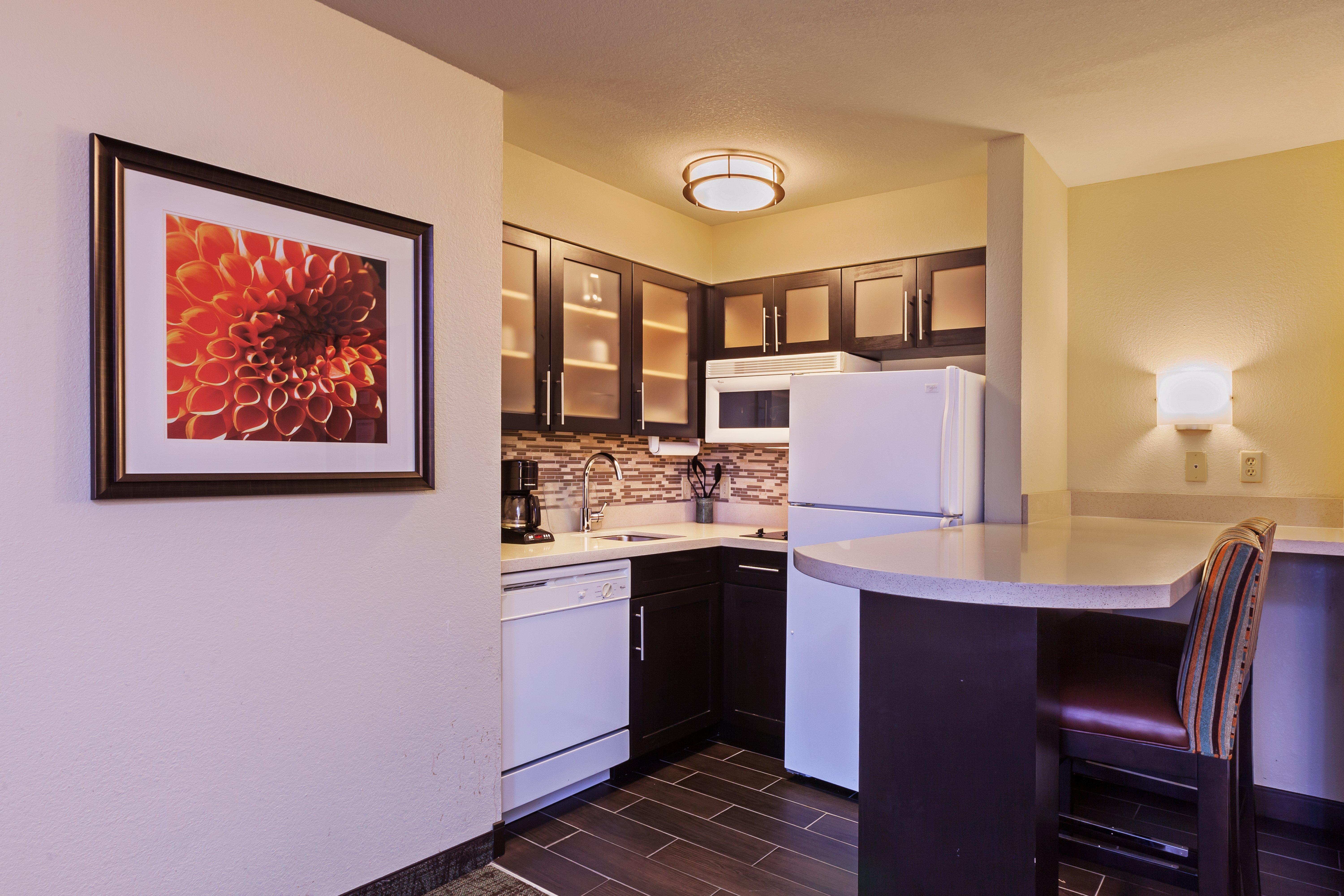 Staybridge Suites Tulsa-Woodland Hills By Ihg Exterior photo