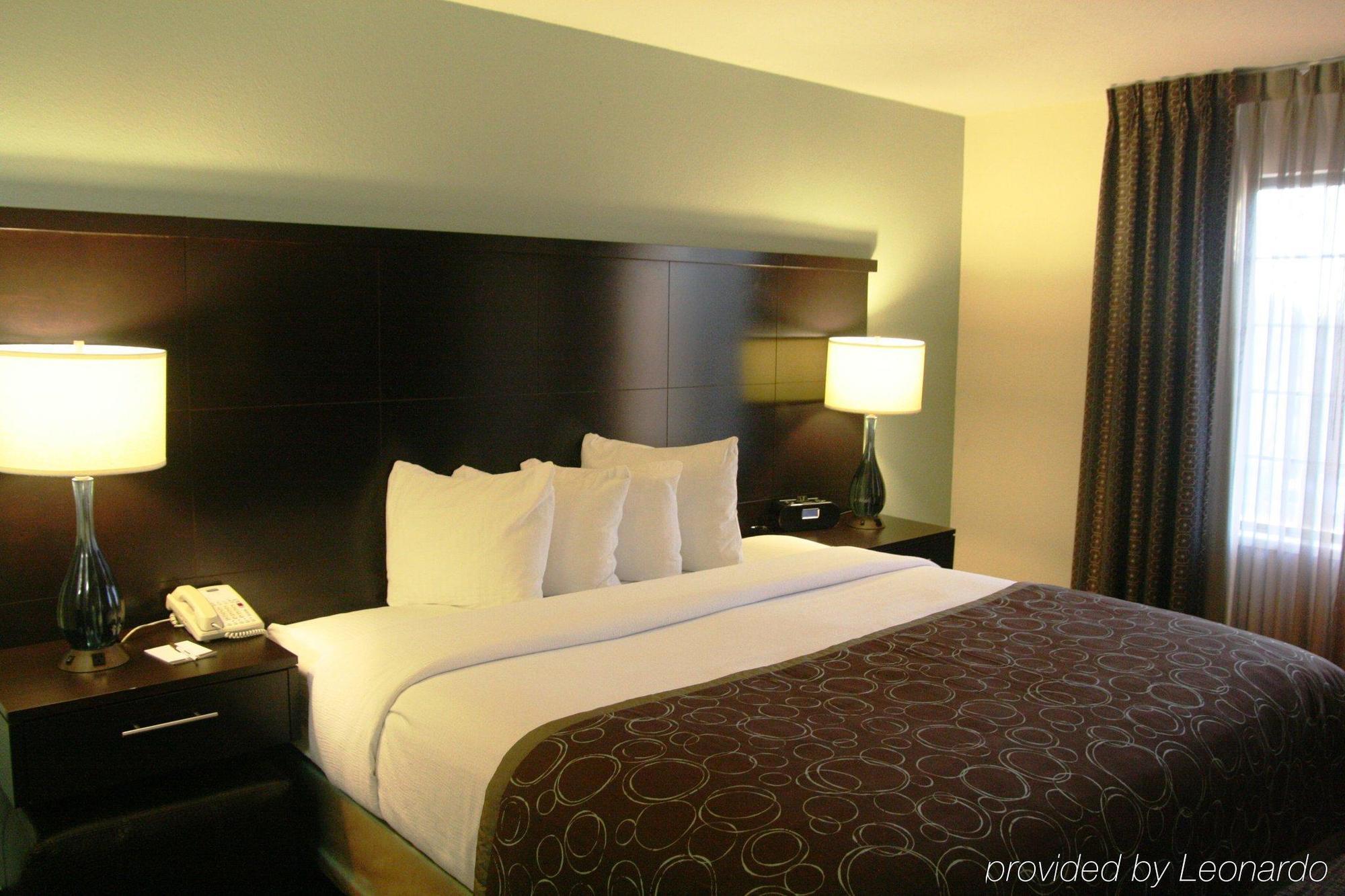 Staybridge Suites Tulsa-Woodland Hills By Ihg Exterior photo